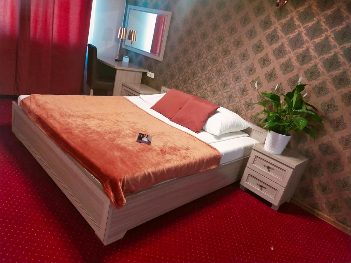 Pensjonat Wrzos Poznań Extérieur photo