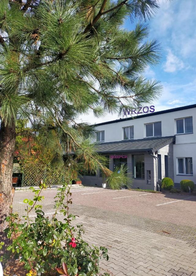 Pensjonat Wrzos Poznań Extérieur photo